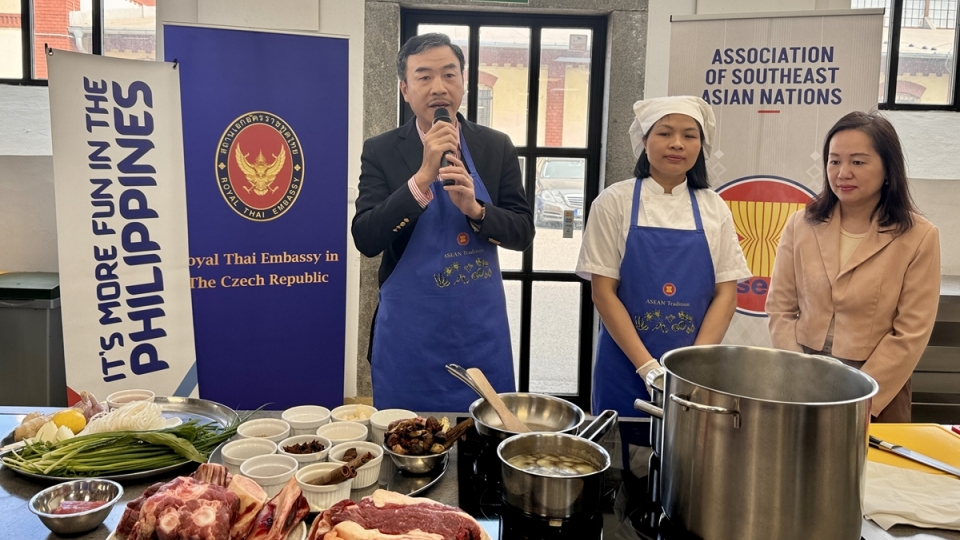 asean_cook_2.jpg