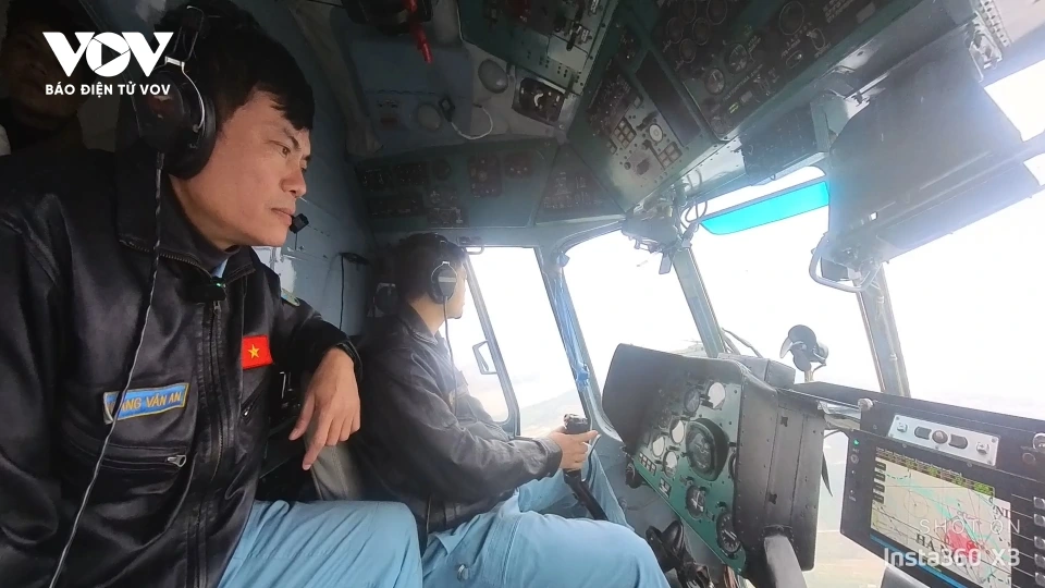 truc_thang_tap_luyen_cho_trien_lam_quoc_phong_First_Frame.png