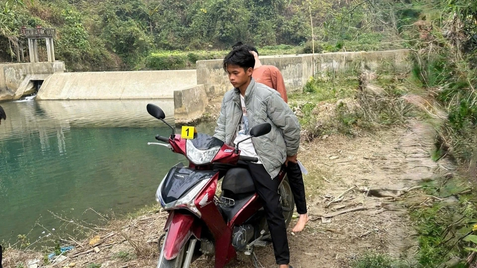 bac_can.jpg