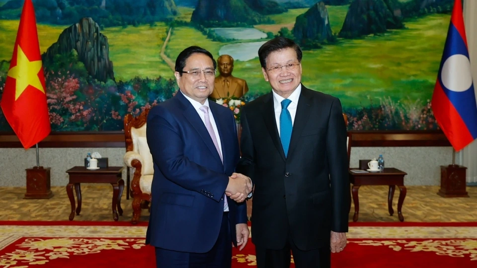 thu_tuong_chinh_phu_pham_minh_chinh_hoi_kien_tong_bi_thu_chu_tich_nuoc_lao_1.jpg