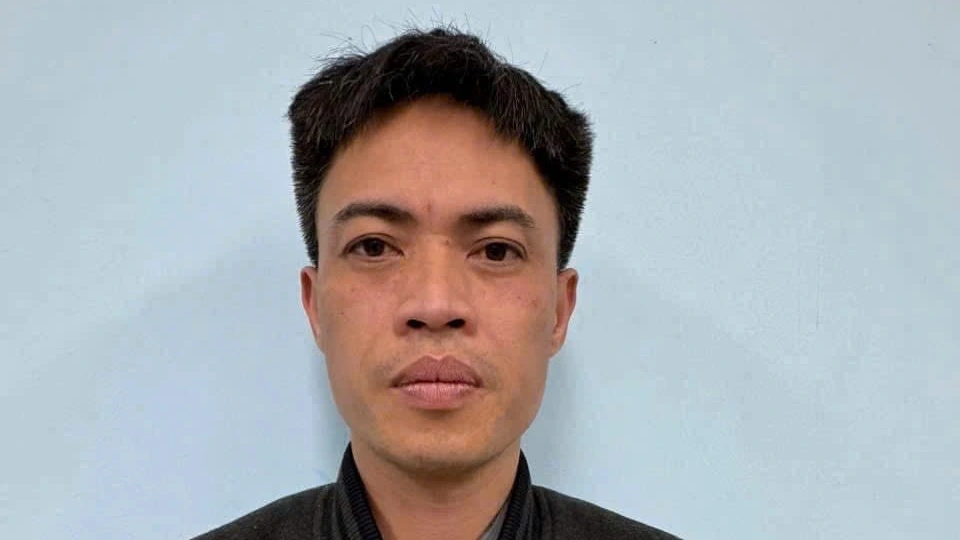 tong anh tuan.jpg