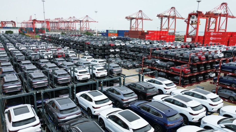 trung-quoc-trung-phat-chau-au-vneconomyautomotive2.jpg