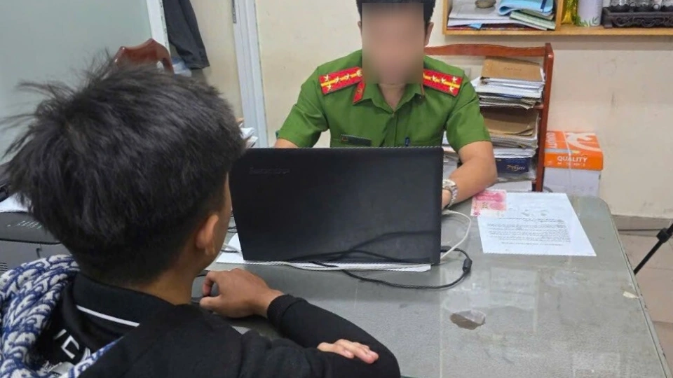 danh_nam_sinh_dn.jpg