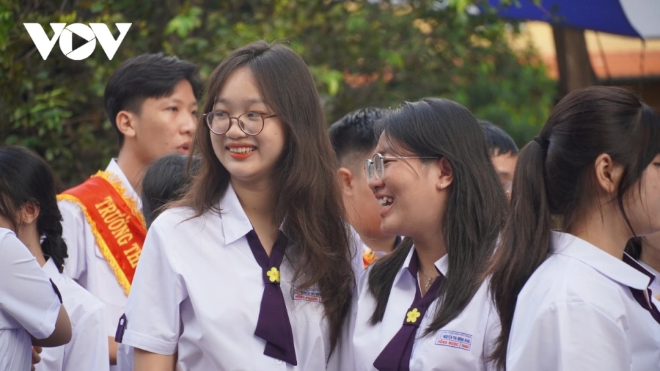 hoc_sinh_truong_thpt_nguyen_thi_minh_khai_quan_3_anh_vu_huong.png