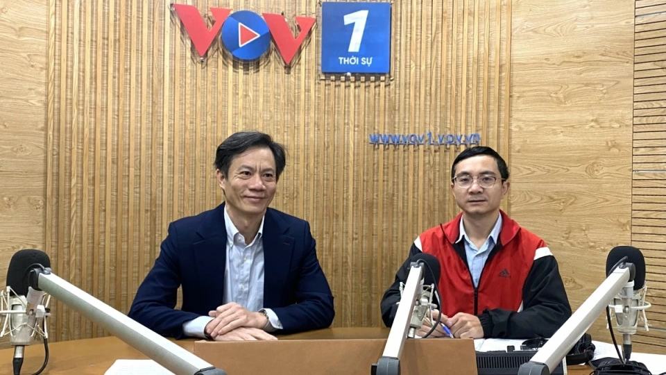 kinh te.jpg