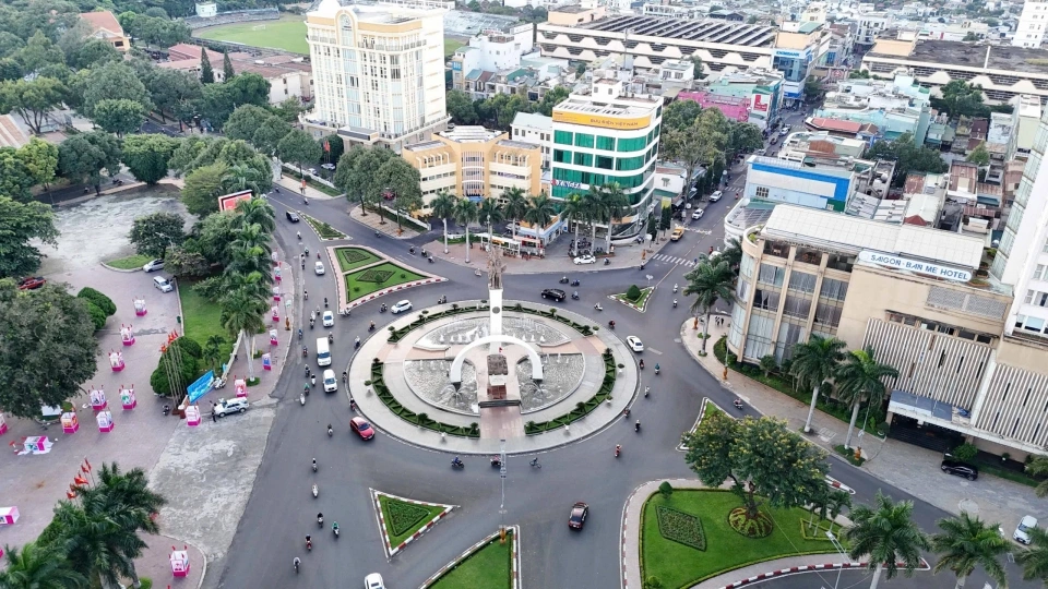 Đắk Lắk đang tổng rà soát các trụ sở, khu nhà ở để bố trí, sắp xếp cho cán bộ làm việc sau sáp nhập.jpg