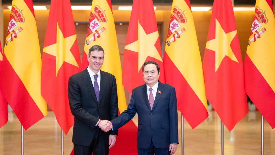 9_4_ctqh_hoi_kien_tong_thong_tay_ban_nha_3_20250409143712.jpg