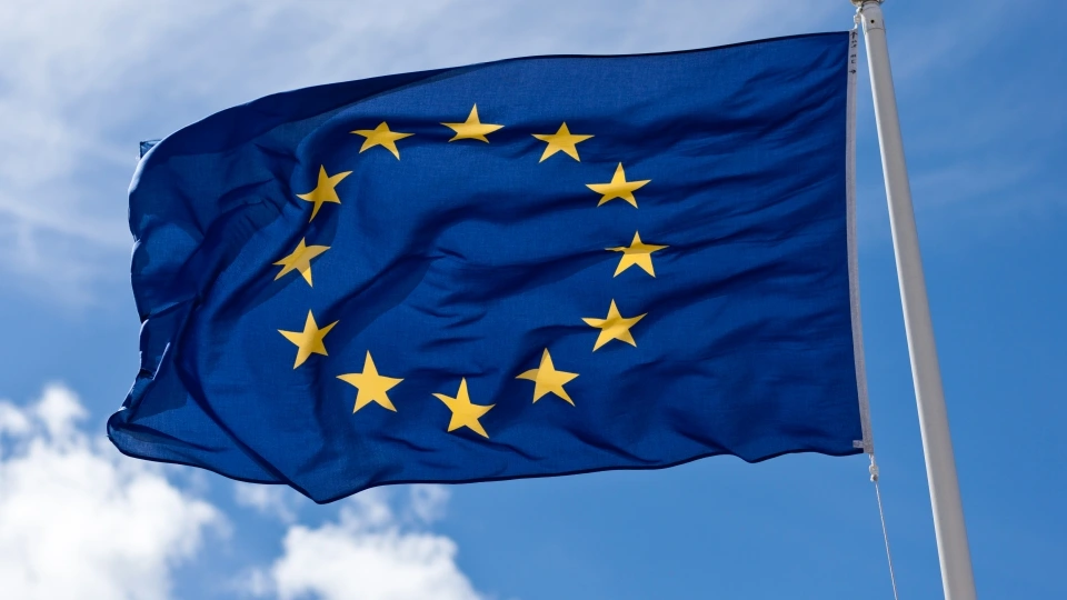 European_Union_Flag_(4768764591).jpg