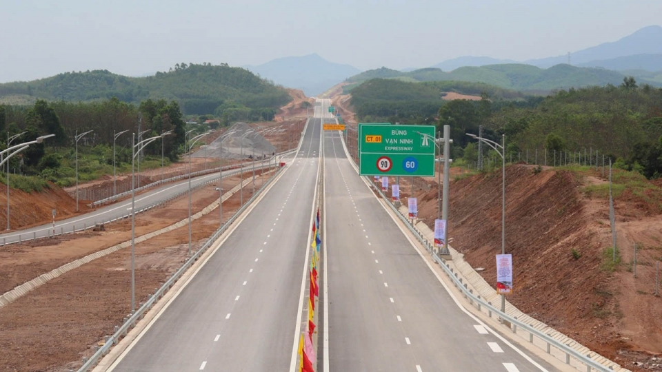 bo_xay_dung_doan_bung-van_ninh.jpg
