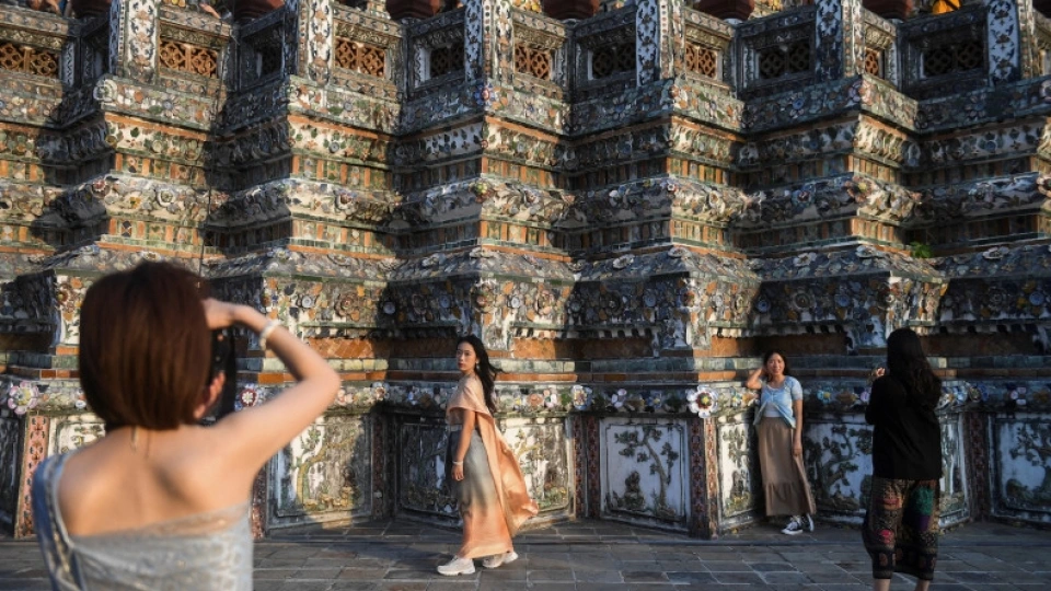 chinese_tourist_in_thailand_reuters_.jpg