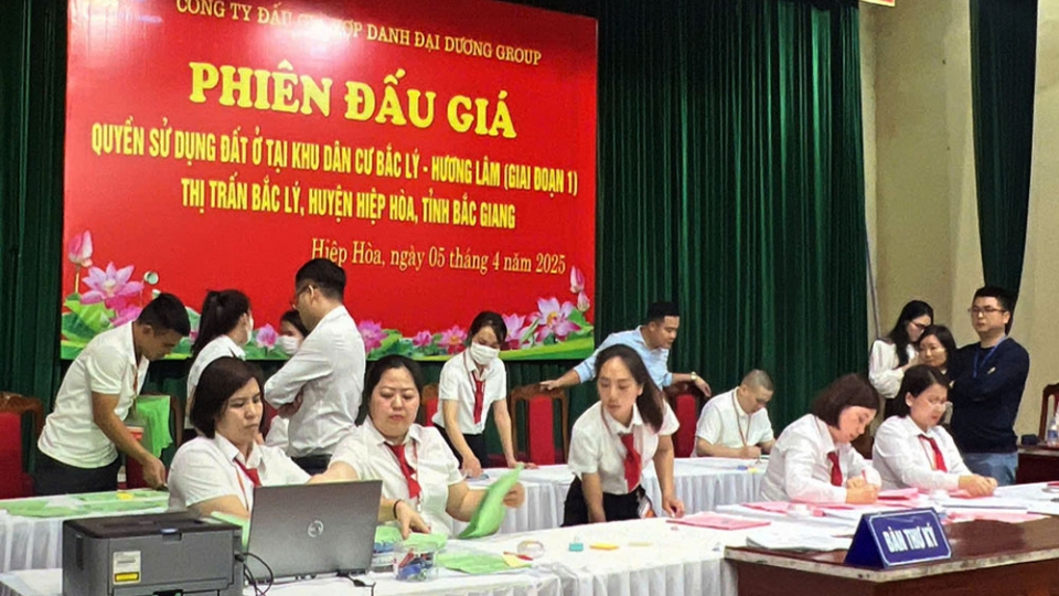 dai_dien_dat.jpg