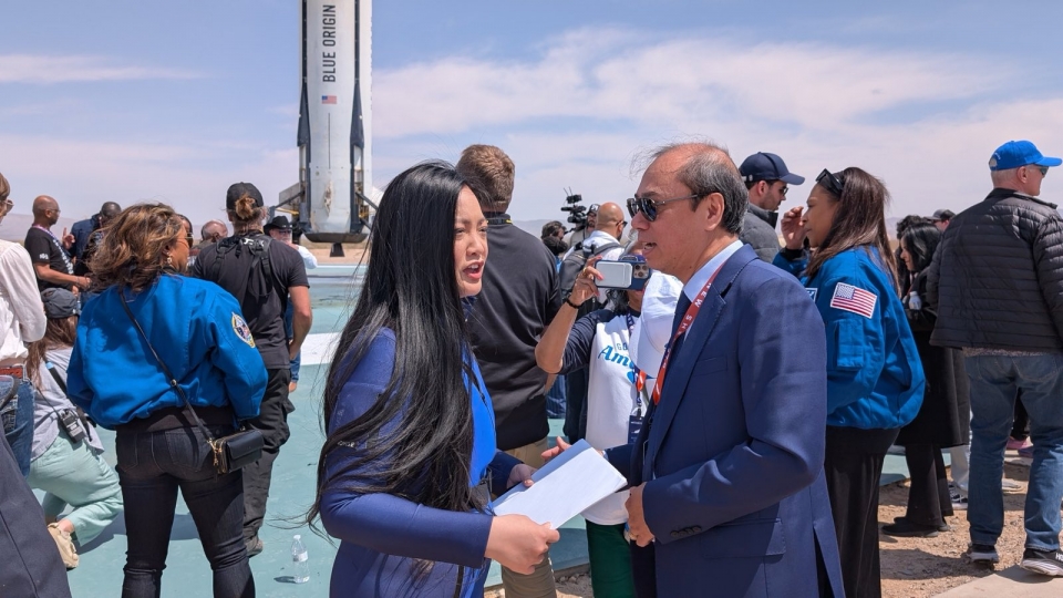 dai_su_viet_nam_tai_hoa_ky_va_chi_amanda_nguyen_1.jpg