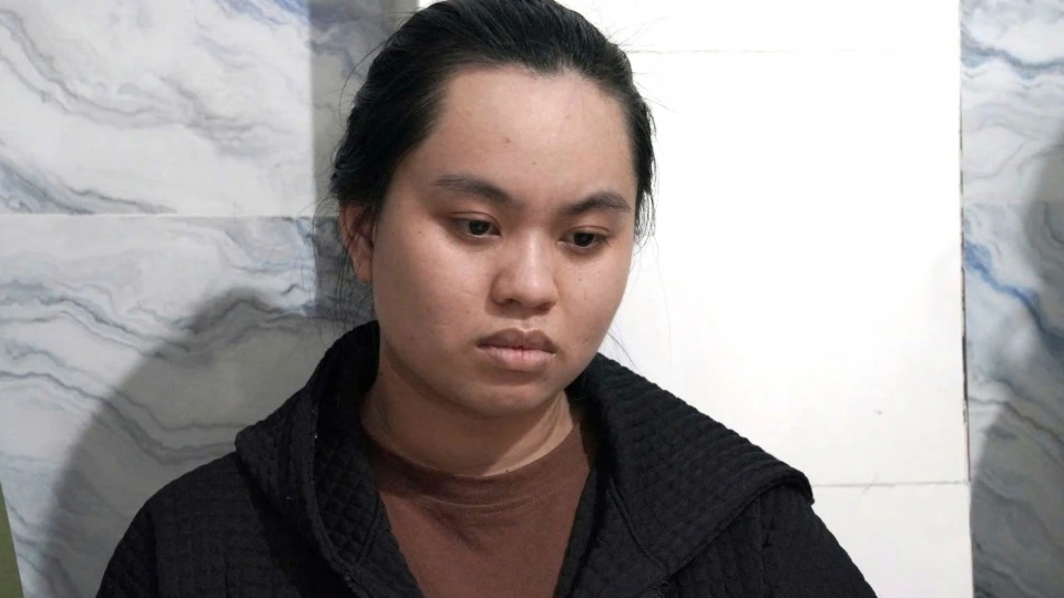 doi_tuong_phan_thi_nhat_vi.jpg