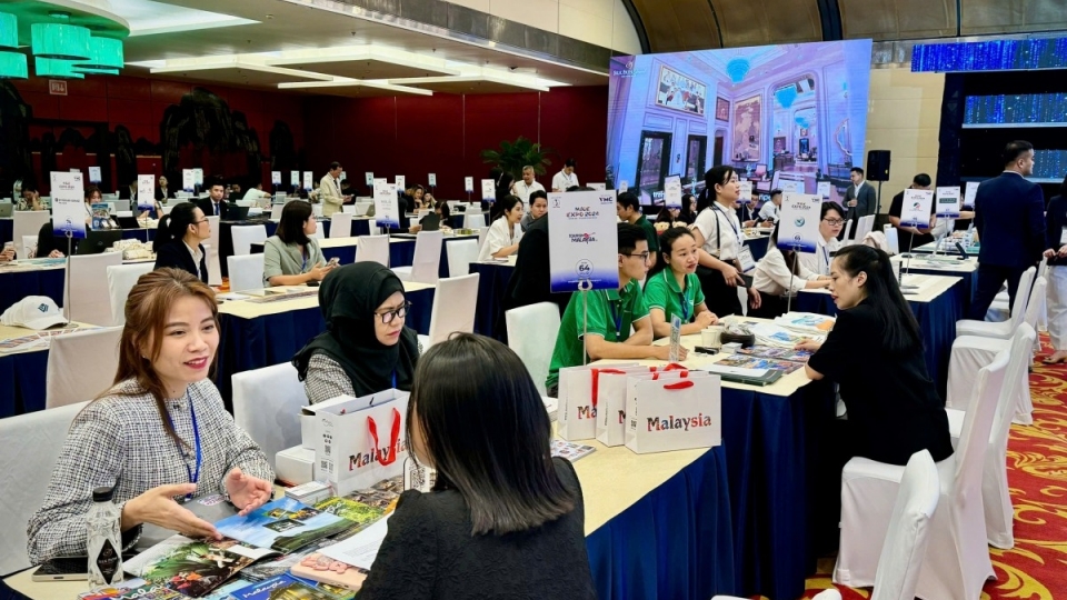 mice_expo_2025.jpg