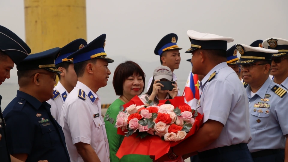 tang_hoa_thuy_thuy_doan.jpg