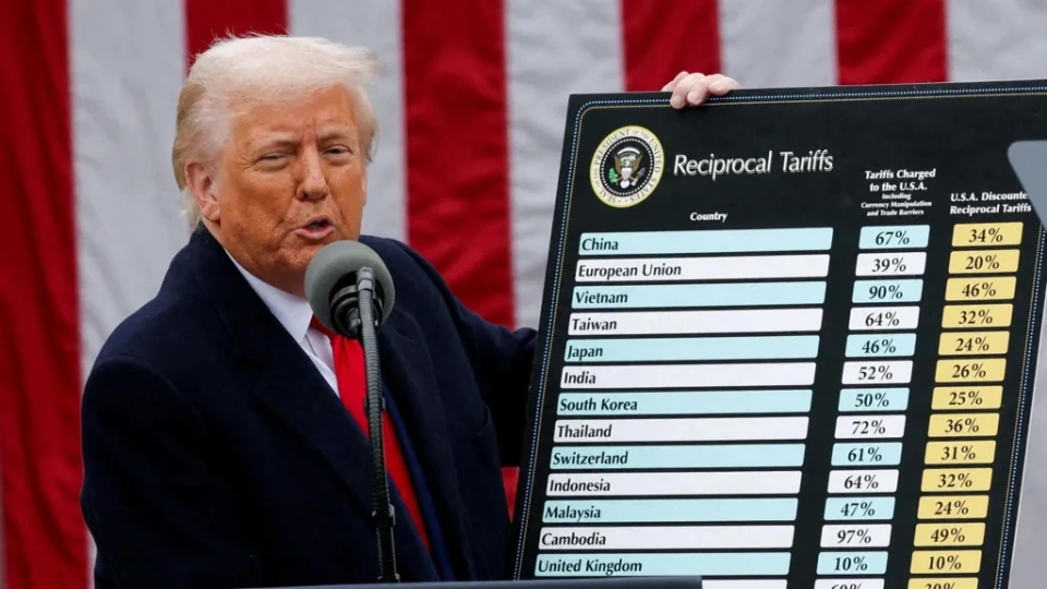 trump_thue_quan.jpg