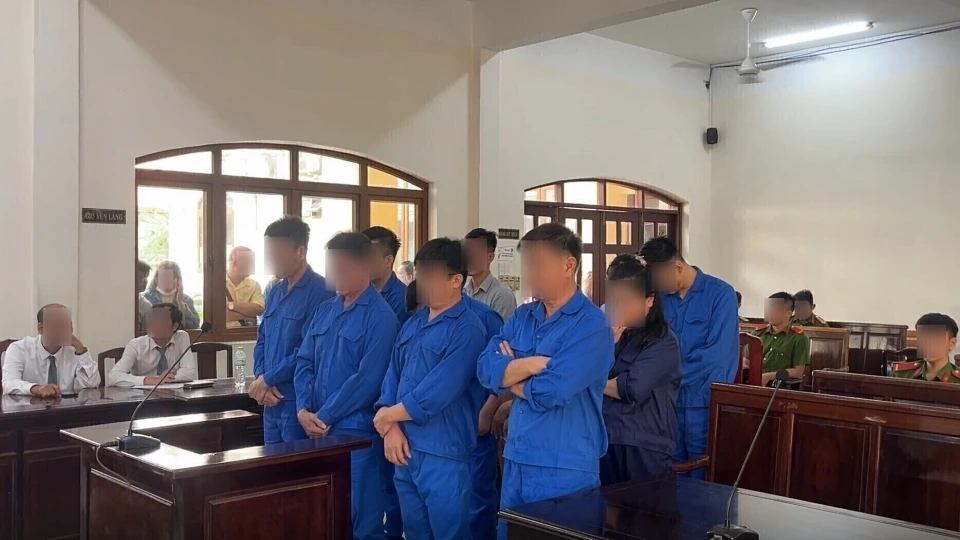 tuyen_an_vu_suoi_tre.jpg