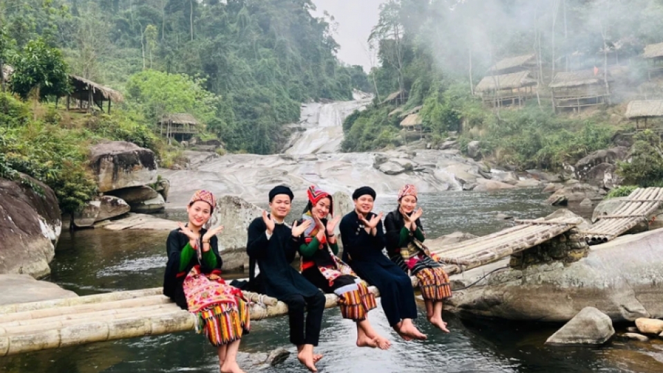 waterfall.png