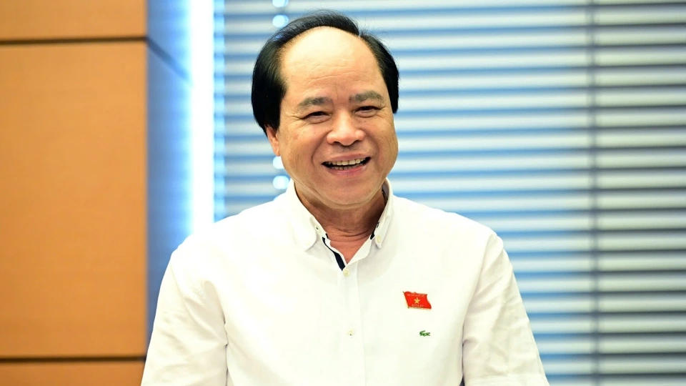 22.5 truong xuan cu gop y mien hoc phi.jpg