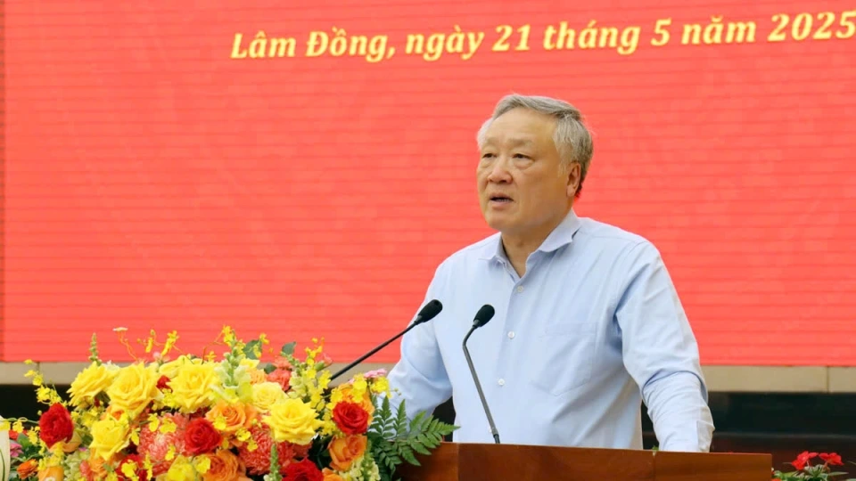 PTT Nguyen Hoa Binh lam viec voi 3 tinh Lam Dong, Binh Thuan, Dak Nong 4.jpg