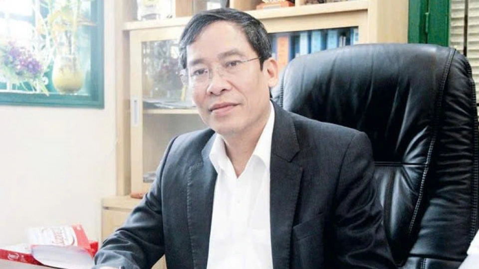 ava ong duc.jpg