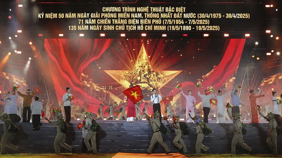 bac_-_nam_lien_dai_vinh_quang.jpg