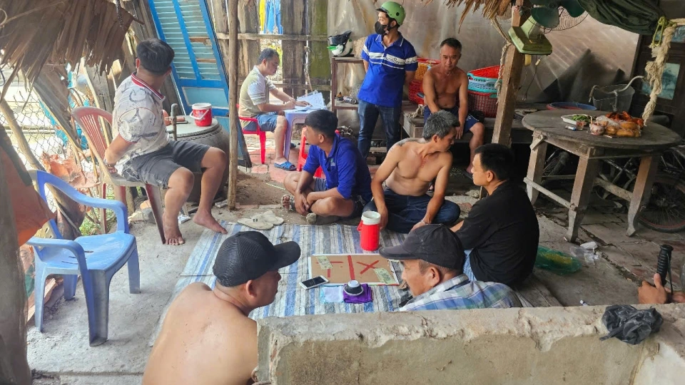 cac_doi_tuong_tham_gia_lac_tai_xiu_bi_lap_bien_ban_xu_ly.jpg