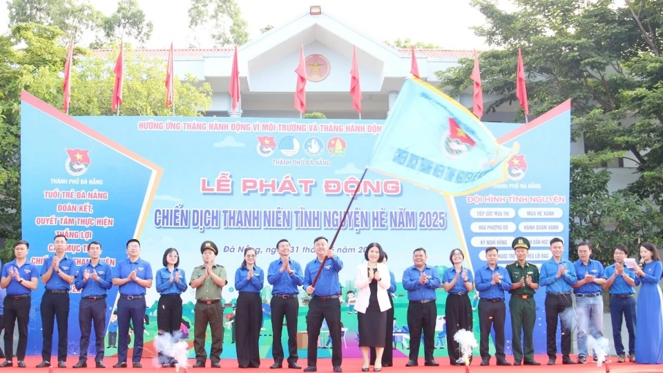le_phat_dong_chien_dich_thanh_nien_tinh_nguyen_he_nam_2025.jpg