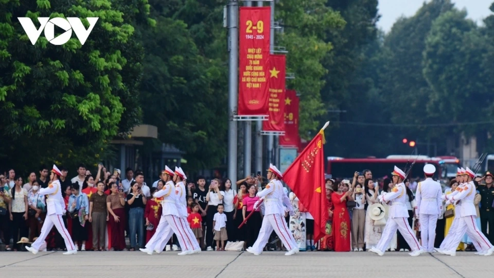 thuong_co_quoc_khanh_2-9_2.jpg