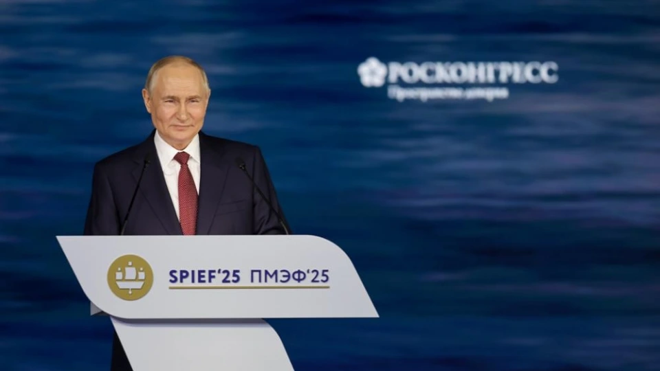Tổng thống Nga Putin phát biểu tại phiên toàn thể (1).png