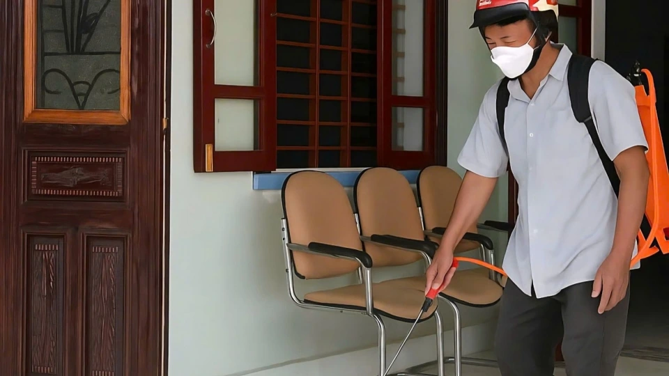 Xử lý môi trường sau khi ghi nhận ca bệnh.jpg