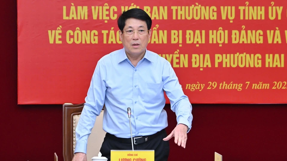 29-07_chu_tich_nuoc_luong_cuong_phat_bieu_tai_buoi_lam_viec.jpg