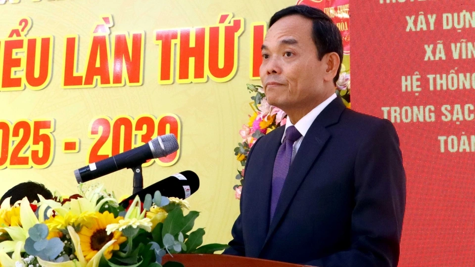 ONG tran luu quang phat bieu 1.jpg