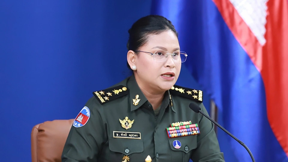 nguoi_phat_ngon_bo_quoc_phong_campuchia_trung_tuong_maly_socheata.jpg