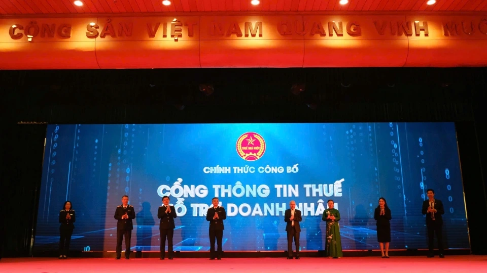 83d3025e2596adc8f487.jpg