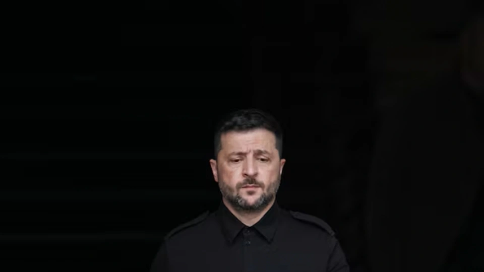 Tổng thống Ukraine Volodymyr Zelenskiy muốn châu Âu phải xác định rõ các đảm bảo an ninh cho Ukraine. Ảnh Reuters.png