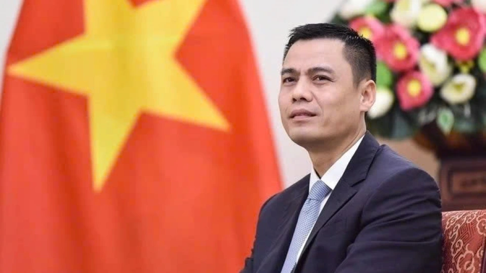 dai_su_dang_hoang_giang.jpg