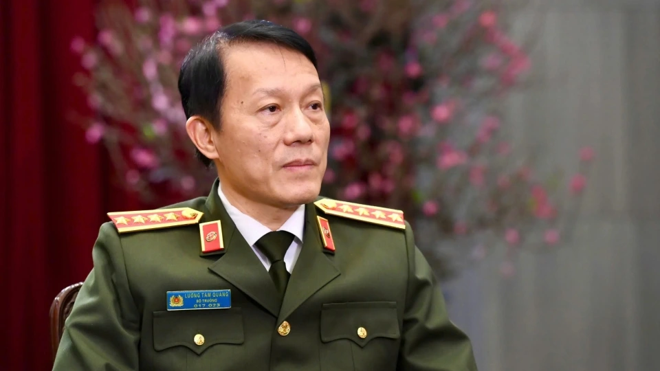 dai_tuong_luong_tam_quang.jpg