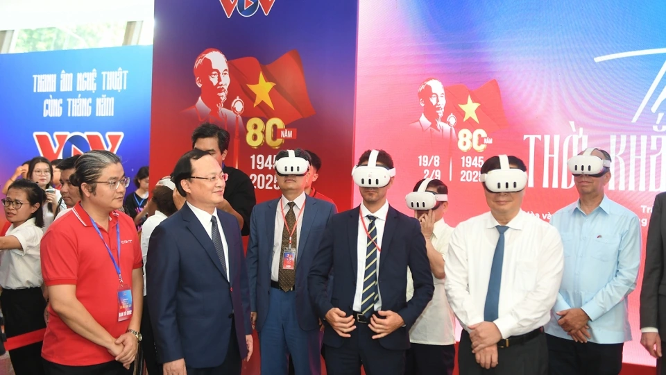 hop-bao-tro-ve-thoi-khac-thieng-lieng-4.jpg