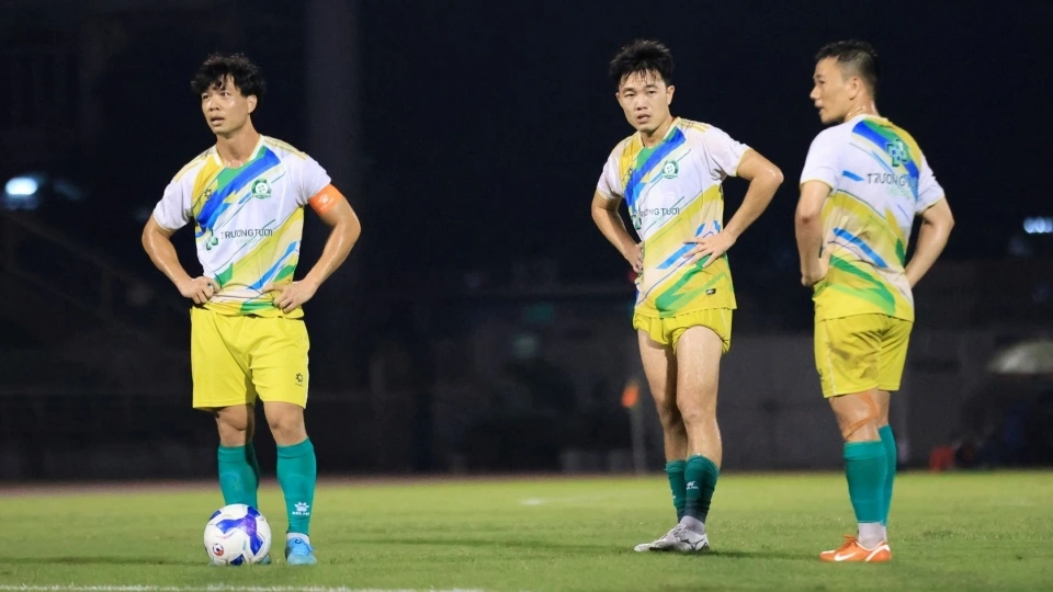 lich_thi_dau_va_truc_tiep_bong_da_viet_nam_hom_nay_26-8_1.jpg