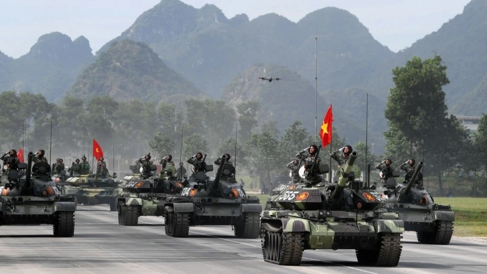 xe tang.jpg