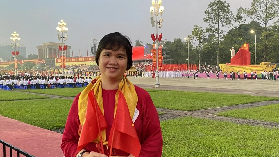 chi_pham_thanh_xuan_tai_quang_truong_ba_dinh_lich_su_trong_dip_ky_niem_80_nam_quoc_khanh_2_9.jpg