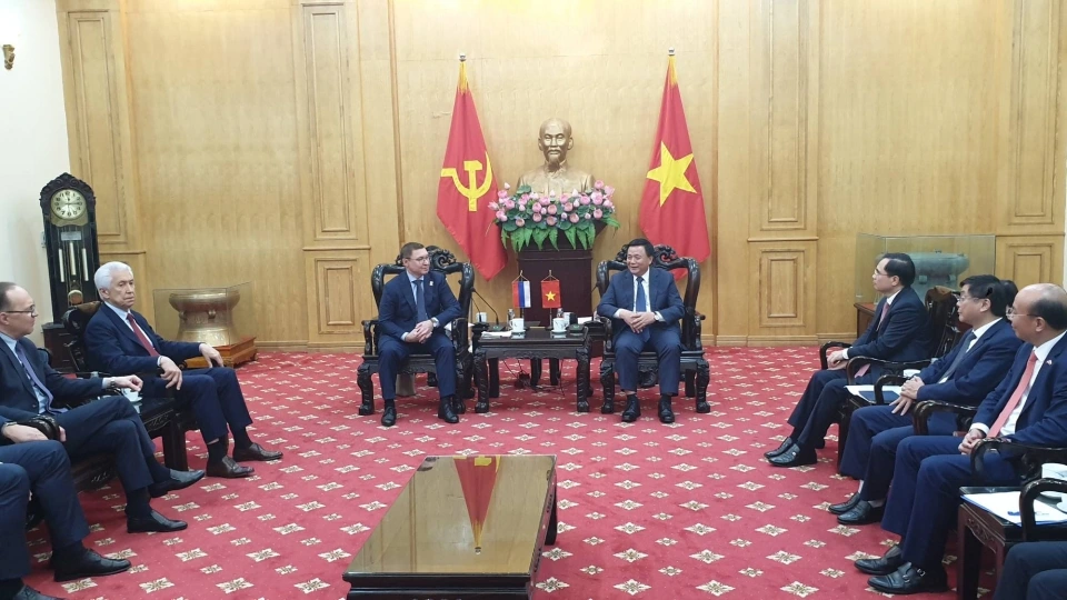 dang_nuoc_nga_thong_nhat.jpg