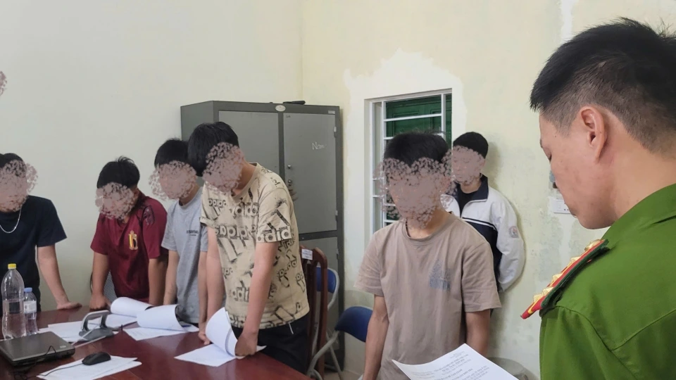 goc_khuat_toi_pham_vi_thanh_nien_bo_me_ly_hon_di_lam_an_xa_va_thieu_su_quan_ly_1.jpg