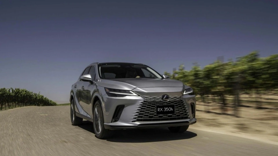 lexus_rx350_hybrid_2.jpg
