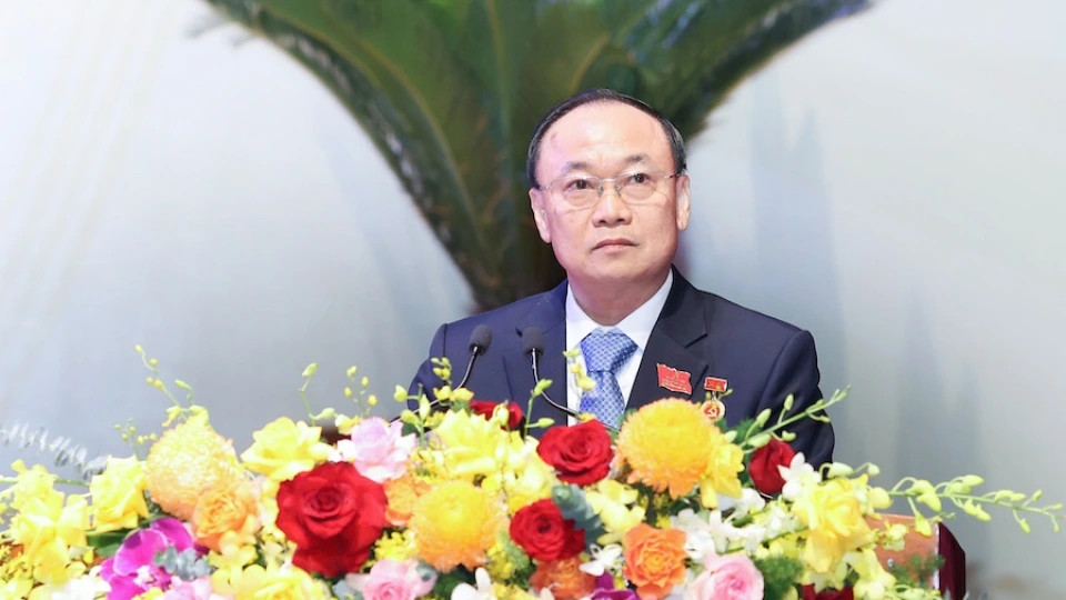 3-10-thai_dai_ngoc.jpg