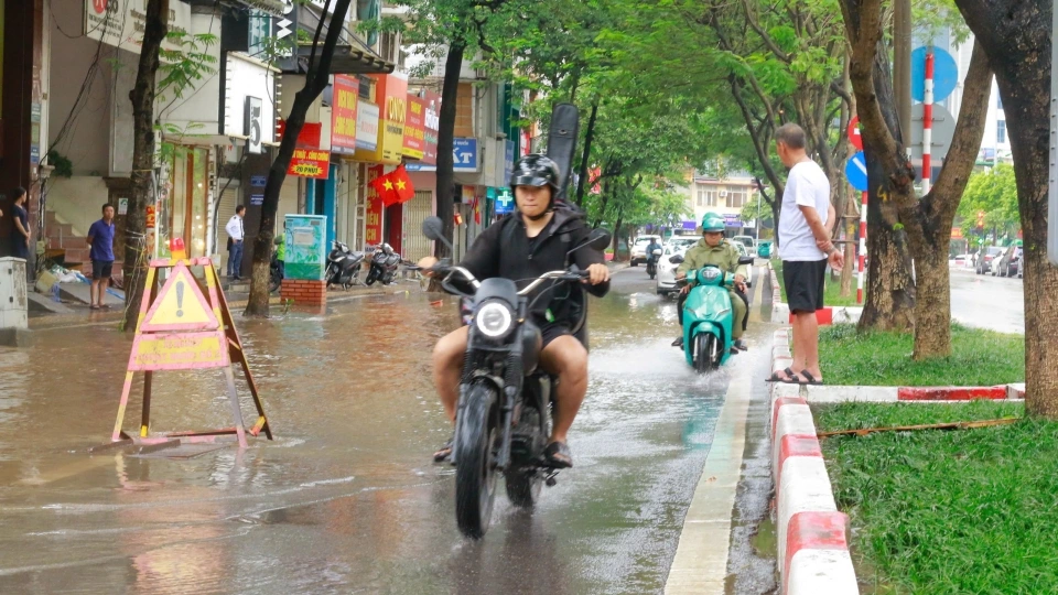 61._tran_dang_ninh_-_linh_thuong.jpg