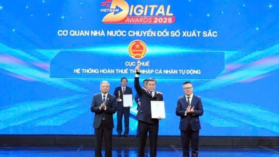 cuc thue co quan chuyen doi xuat sac.jpg