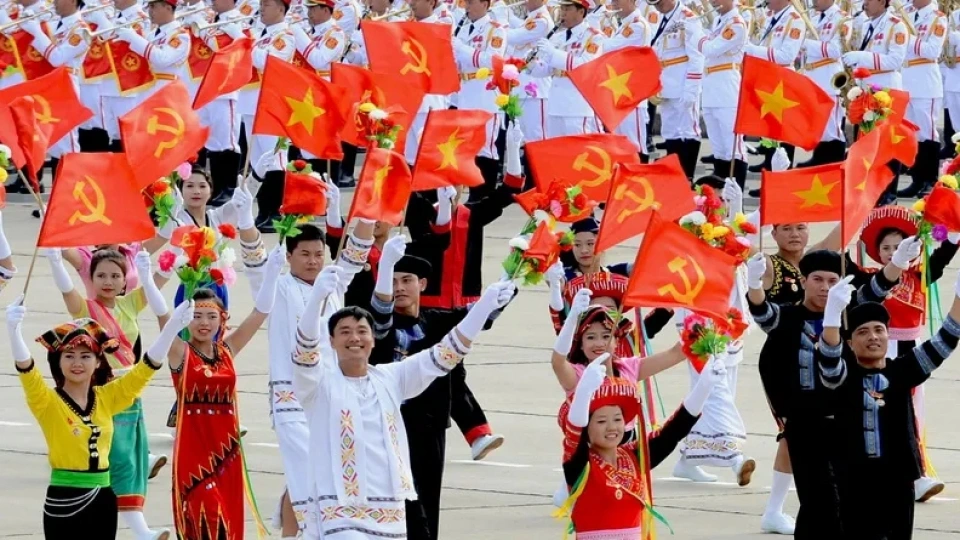 hanh phuc cua nhan dan.jpg