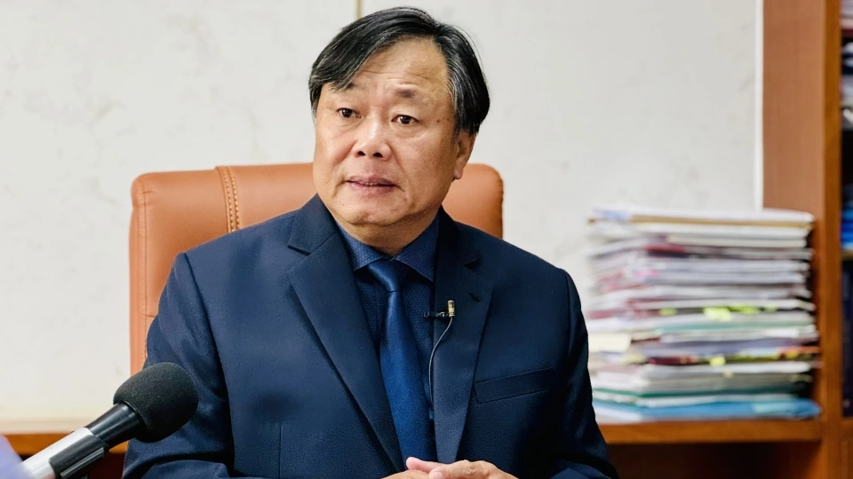 pgs.ts_nguyen_quoc_dung.jpg